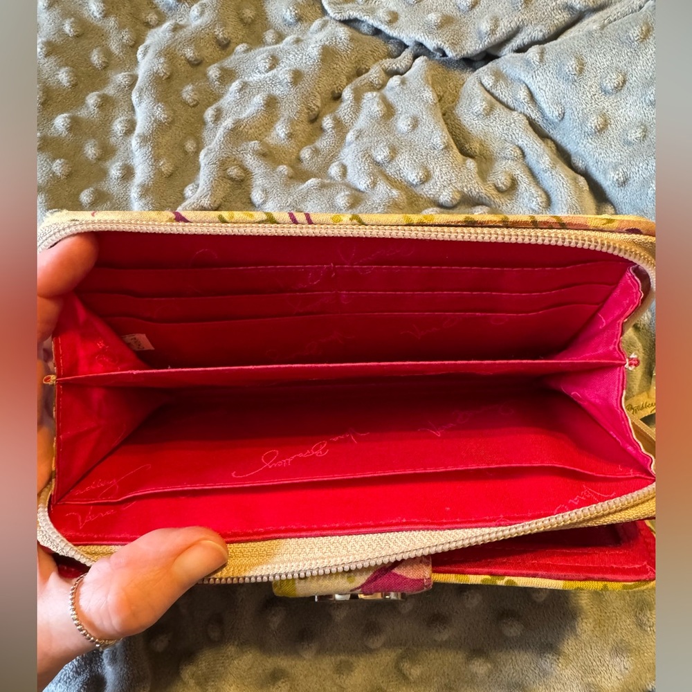 Vera Bradley Clasp Wallet in Make Me Blush - Picture 4 of 5